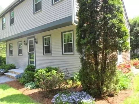 45 Cross St, Ashland, MA 01721
