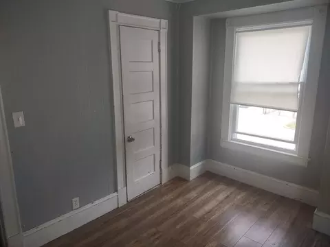 54 Norfolk St, Springfield, MA 01109 photo 12