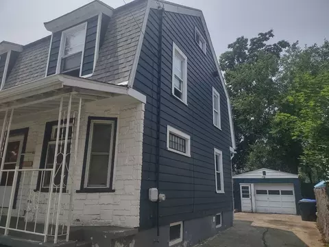 54 Norfolk St, Springfield, MA 01109 photo 2