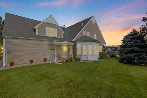 62 Bay Pointe Drive Ext #62, Buzzards Bay, MA 02532