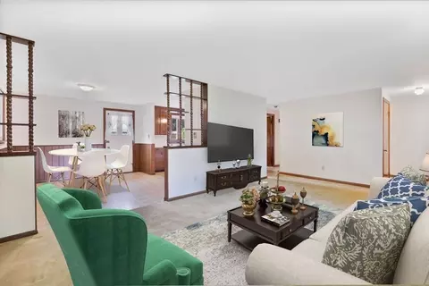 588 Granby Rd, Chicopee, MA 01013 photo 5