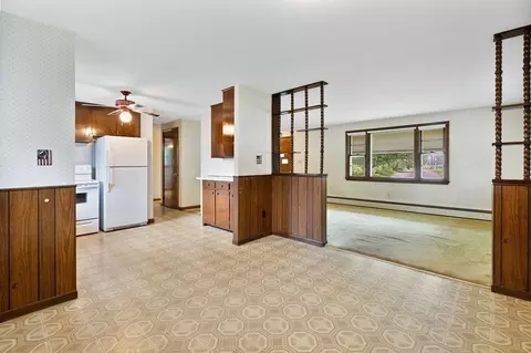 588 Granby Rd, Chicopee, MA 01013 photo 8