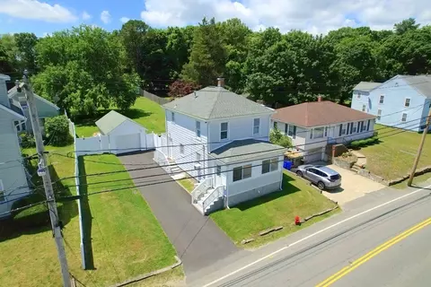 53 Plain St, Taunton, MA 02780