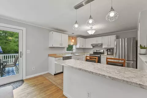 54 Cromesett Rd, Wareham, MA 02571 photo 11