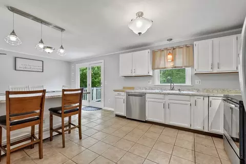54 Cromesett Rd, Wareham, MA 02571 photo 15