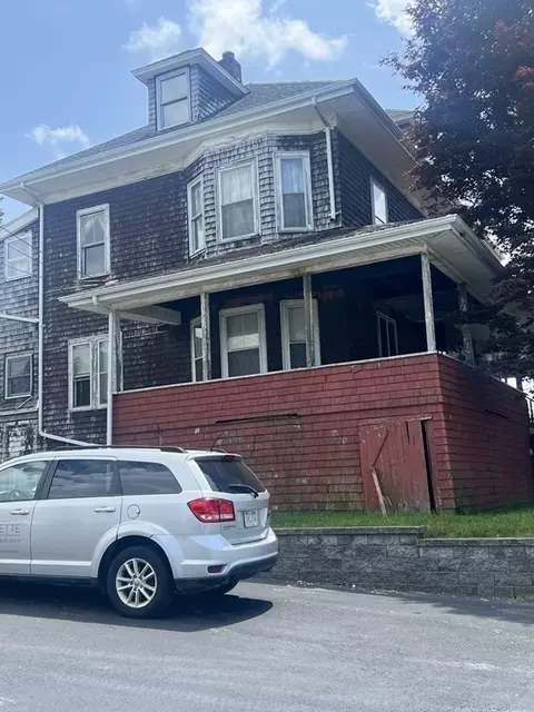 1352 Bay St, Fall River, MA 02724 photo 2