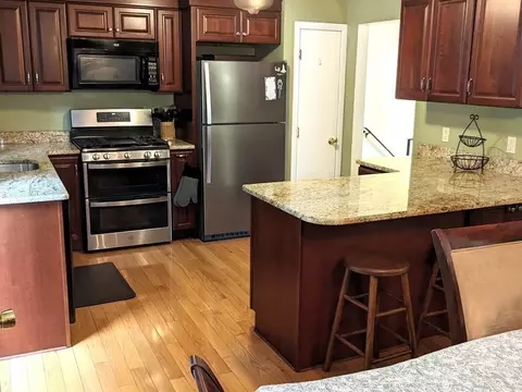 5 Otter Trl, Worcester, MA 01605 photo 6