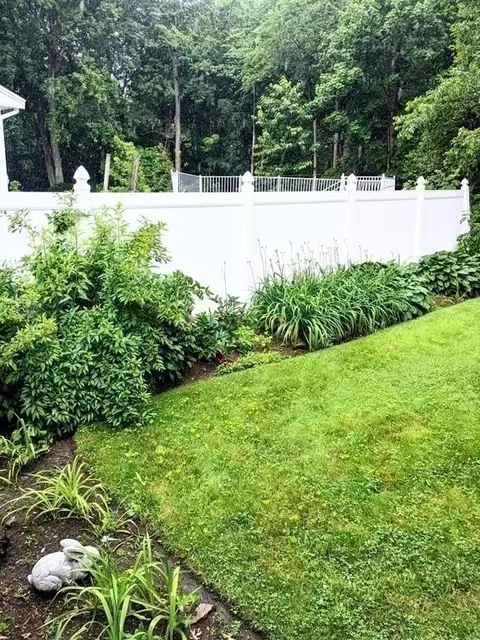 5 Otter Trl, Worcester, MA 01605 photo 28