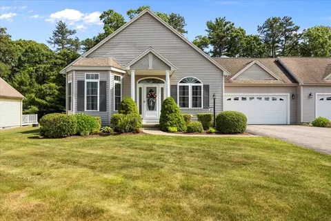 32 Sterling Blvd #32, Plymouth, MA 02360