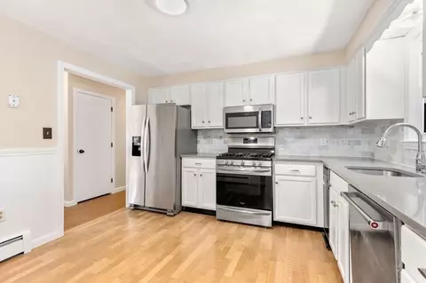 31 Nick Ln, Maynard, MA 01754 photo 6