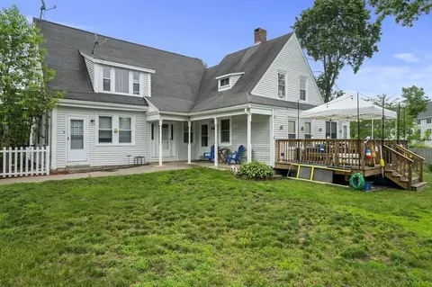 31 Cocasset St #1, Foxboro, MA 02035