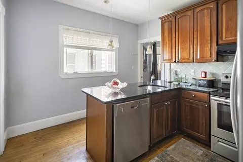 21 Dowse St, Everett, MA 02149 photo 17