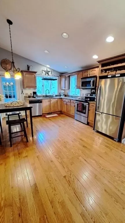 14 Marble Rd, Sutton, MA 01590 photo 5