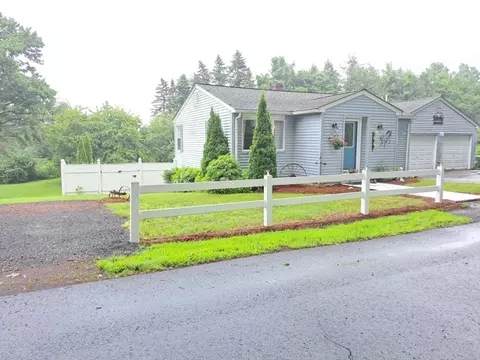 14 Marble Rd, Sutton, MA 01590 photo 3
