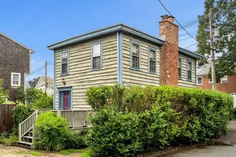 1 Red Frank Ln, Marblehead, MA 01945