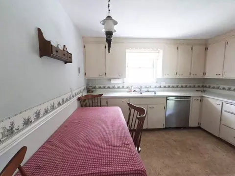 78 Cherry St, Spencer, MA 01562 photo 16