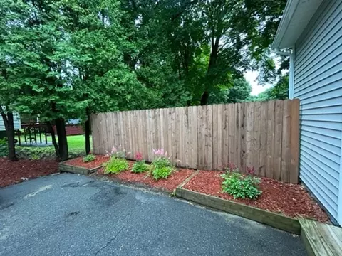 421 Massasoit Rd, Worcester, MA 01604 photo 3