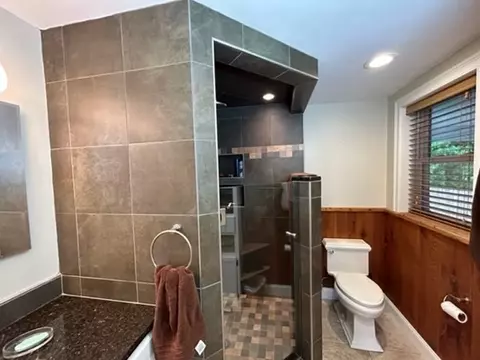 421 Massasoit Rd, Worcester, MA 01604 photo 17