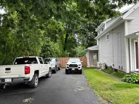421 Massasoit Rd, Worcester, MA 01604 photo 2