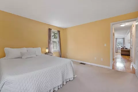 17 Etre Dr, Worcester, MA 01604 photo 17