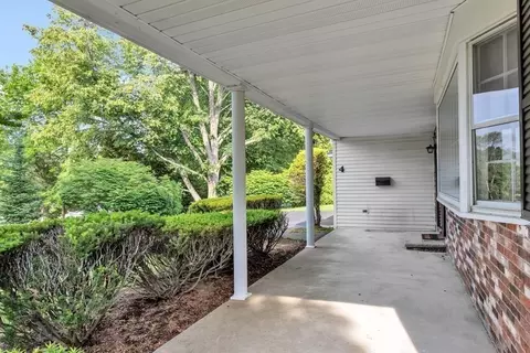 4 Edgehill Cir, Danvers, MA 01923 photo 32