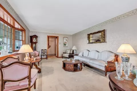 4 Edgehill Cir, Danvers, MA 01923 photo 7