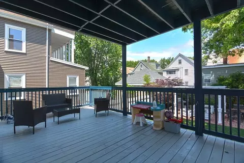 19 Waters Ave, Everett, MA 02149 photo 23