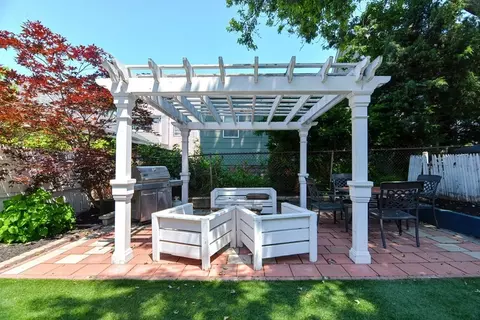 19 Waters Ave, Everett, MA 02149 photo 27