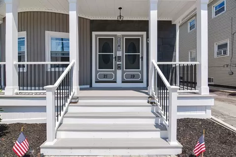 19 Waters Ave, Everett, MA 02149 photo 6
