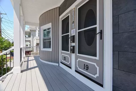 19 Waters Ave, Everett, MA 02149 photo 5