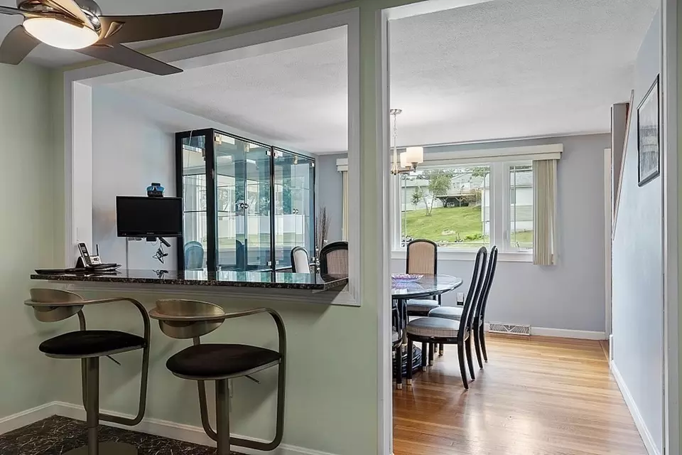  9 Harrison Ave, Peabody, MA 01960 photo 15
