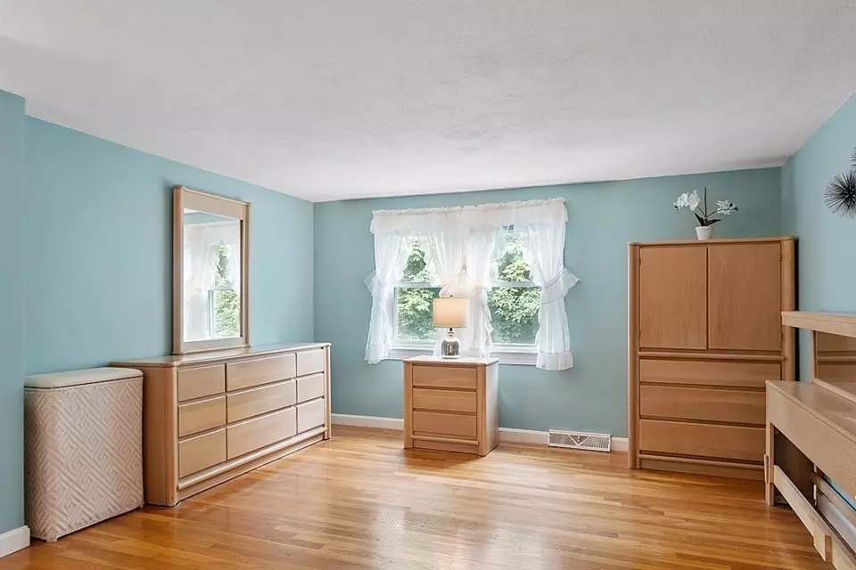  9 Harrison Ave, Peabody, MA 01960 photo 17