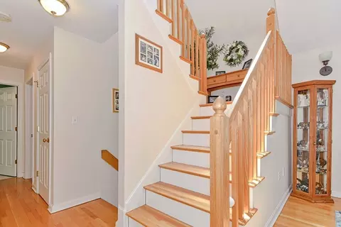 28 Corbin Rd, Dudley, MA 01571 photo 16