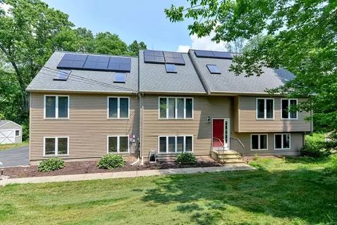 28 Corbin Rd, Dudley, MA 01571 photo 2