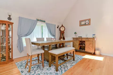 28 Corbin Rd, Dudley, MA 01571 photo 12