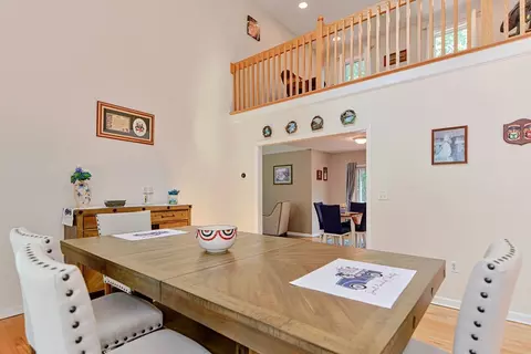 28 Corbin Rd, Dudley, MA 01571 photo 14