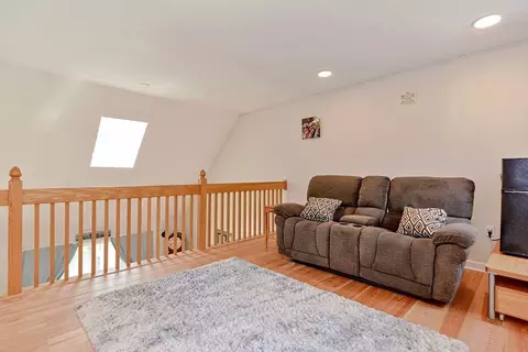 28 Corbin Rd, Dudley, MA 01571 photo 17