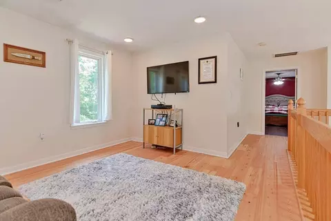 28 Corbin Rd, Dudley, MA 01571 photo 19