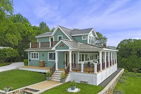 13 Nonantum, Marblehead, MA 01945