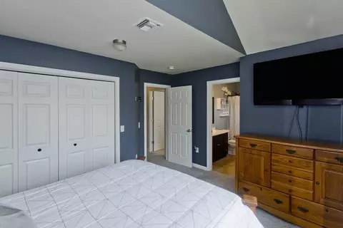 399 Kent Rd, Springfield, MA 01129 photo 21