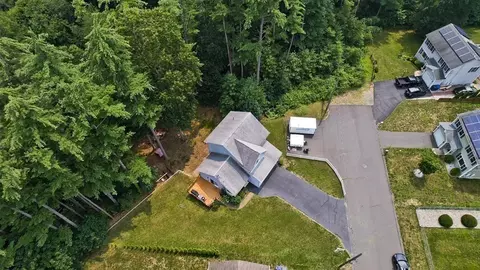 399 Kent Rd, Springfield, MA 01129 photo 41