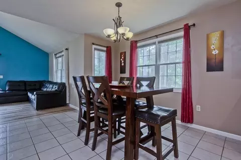 399 Kent Rd, Springfield, MA 01129 photo 16
