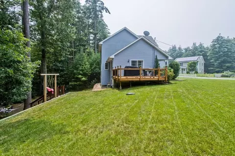 399 Kent Rd, Springfield, MA 01129 photo 2