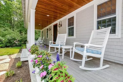 34 Register Rd, Marion, MA 02738 photo 3