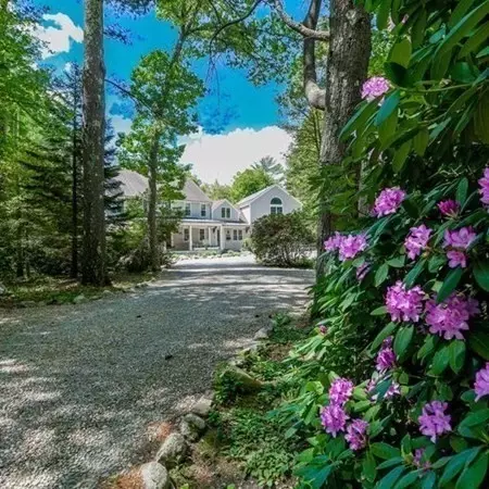 34 Register Rd, Marion, MA 02738 photo 2