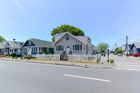 211 N Shore Rd, Revere, MA 02151