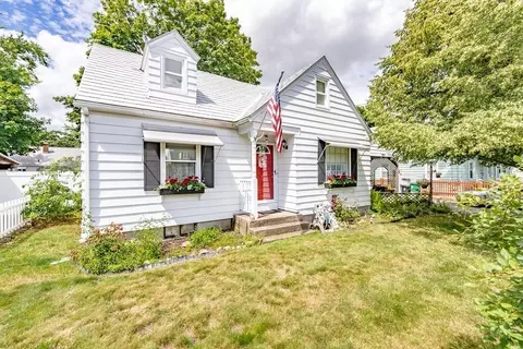 98 Clairmont Ave, Chicopee, MA 01013