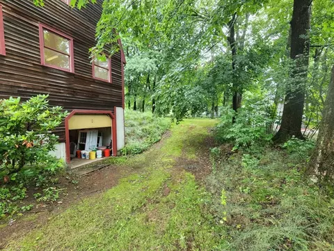 9 Pierce St, Reading, MA 01867 photo 9