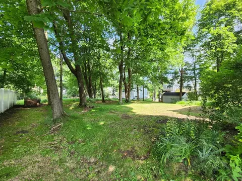 9 Pierce St, Reading, MA 01867 photo 6