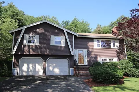 26 Juniper Dr, Saugus, MA 01906